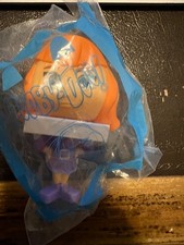 WARNER BRO SCOOBY DOO DAPHNE TOY MCDONALD  S HAPPY MEAL TOY 3 NEW SEALED