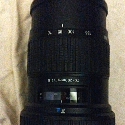 Tamron 70-200mm f/2,8 Zoomobjektiv für Nikon F, Auto & Manuell Fokus