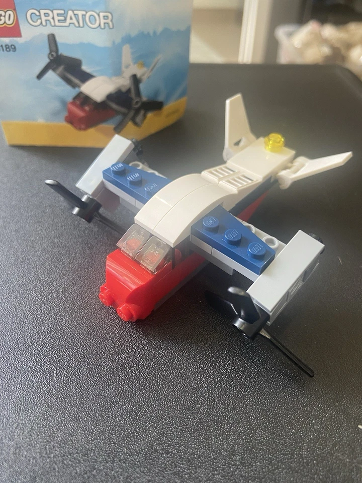 LEGO Creator 30189 Transport Plane, photo 1 of 2