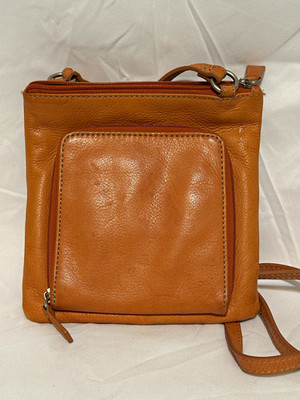 Fossil Brown Small Crossbody Bag Zip Closure Detachable Strap Inner Pockets