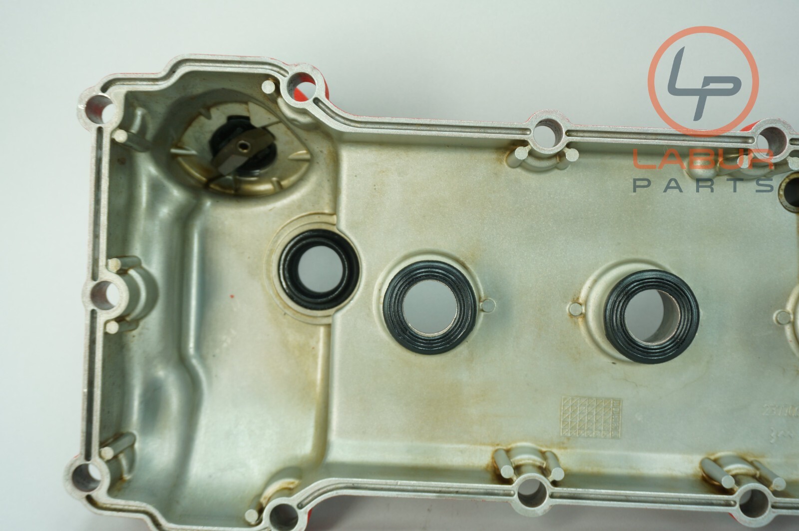 M139 09-13 Maserati Quattroporte Right Side Engine Cylinder Head Cover Z6492