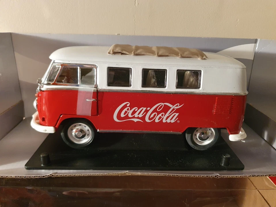 Volkswagen T1 Mini Bus Coca Cola 1/18 - Photo 2/4