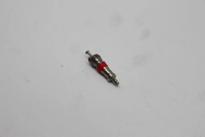 Inserto de válvula Citroen C5 C8 / Peugeot 607 807, válvula de neumático 540412 NUEVO NOS NEW O Foto 2 de 4