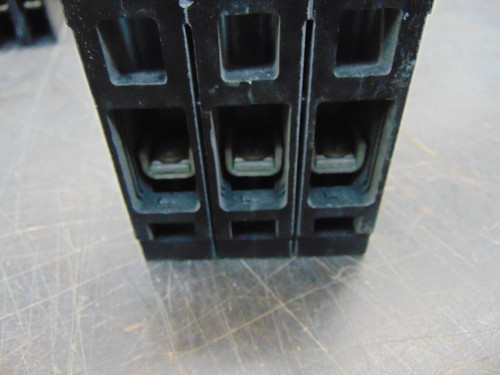 SIEMENS 15A 600VAC CURRENT LIMITING CIRCUIT BREAKER CED63B015 - Picture 4 of 5