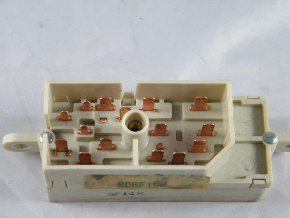 1994 FORD THUNDERBIRD ~ MÓDULO INTERRUPTOR DE IGNIÇÃO ~ NÚMERO DE PEÇA F4DC-11572-AA ~ FABRICANTE DE EQUIPAMENTO ORIGINAL - Imagem 2 de 4