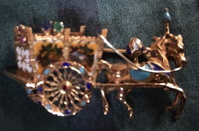 3D ITALIAN 18K GOLD ENAMEL, PEARL, RUBY GARNET HORSE CARRIAGE PIN - 10.5gr