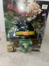 VTG 1993 distributed by fabri centers of america inc Witch halloween night Light
