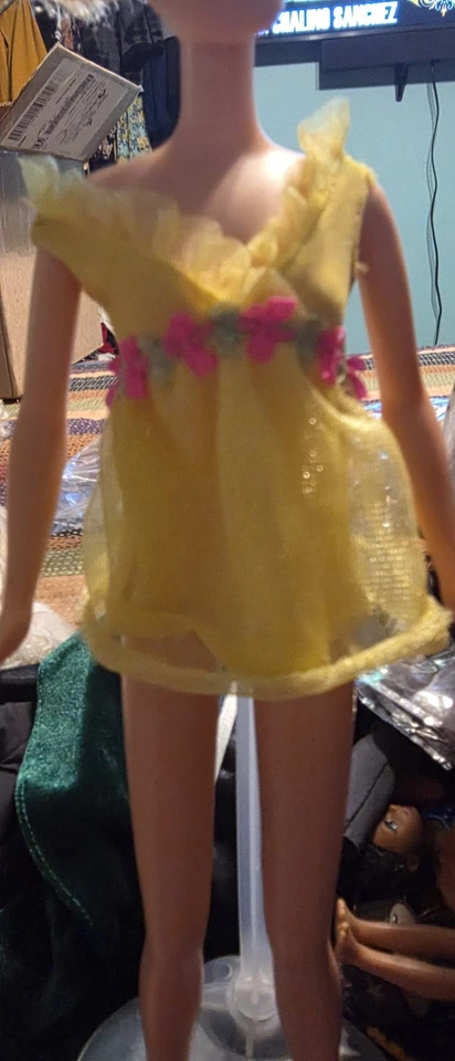 Vestido de noche Francie vintage de una pieza faltan otras piezas sin muñeca años 60 Foto 4 de 4