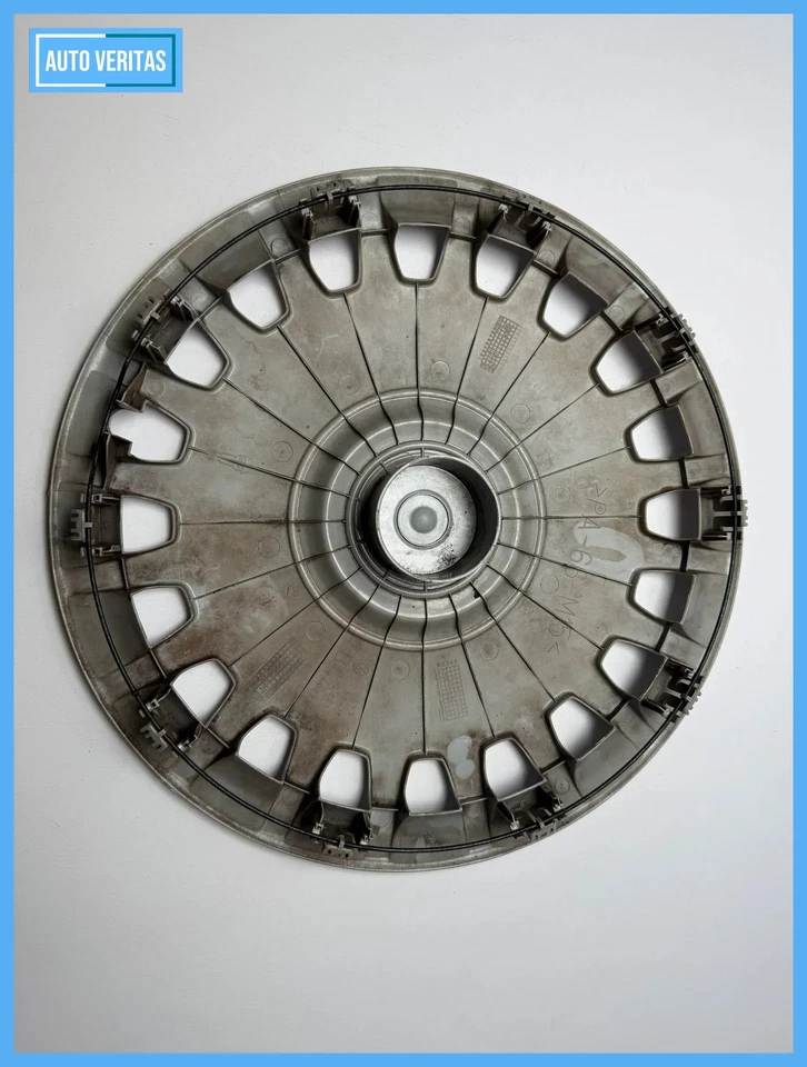 Original VW Bora / Golf 4 etc. Wheel cap 15 inch, 1J0601147H - Image 4 of 4