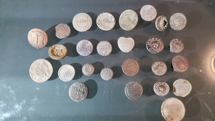 Dug Relics Lone Scout Heart Guess Fink Hawk Liberty Denver Overall Brass buttons