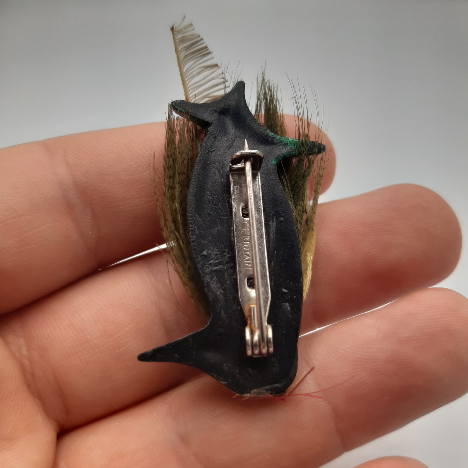 Vintage Real Feather Bird Brooch Pin Made In Gt Britain Costume Jewelry Retro image 4