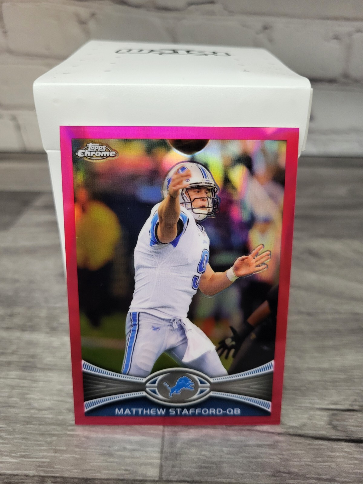 2012 Topps Chrome #126 Matthew Stafford Pink Refractor /399 Lions Card