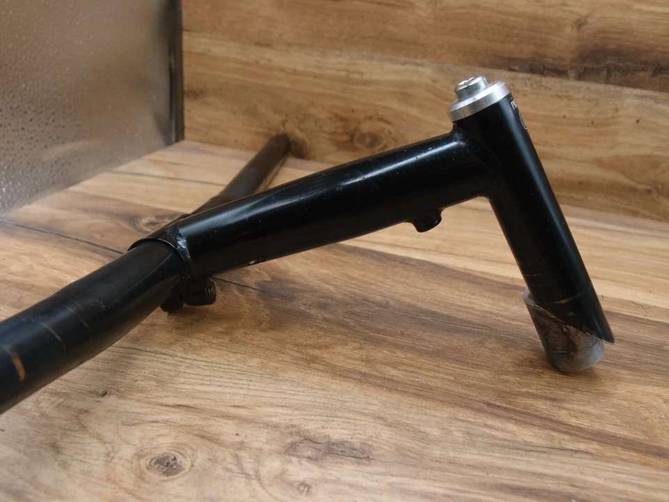 Vástago de pluma MTB Tioga Avenger Prestige oversize 25,4 mm + manillar plano de acero Foto 3 de 4