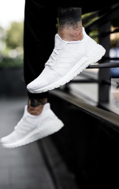 adidas ultra boost 19 triple white