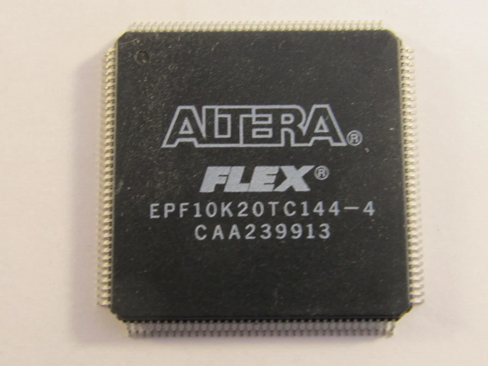 EPF10K20TC144-4 ALTERA QFP144 FLEX10K Embedded Programmable Logic Device