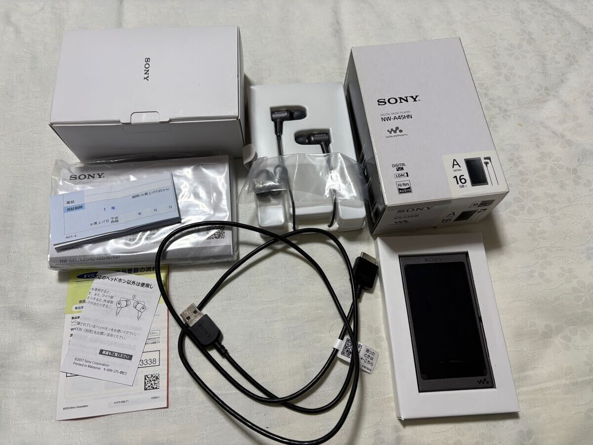 Sony NW-A45HN Grayish Black 16GB Hi-Res Digital Audio Player Sony NW-A45HN Grayish Black 16GB Hi-Res Digital Audio Player