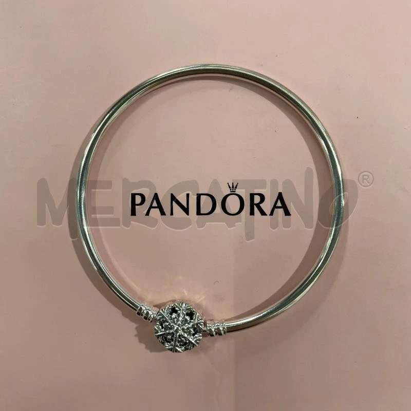 Pandora Armband Mit Steifem Design Und Schneeflockenverschluss