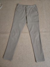 Uniqlo Chino Pants men 32x34 Beige very good condition skinny fit