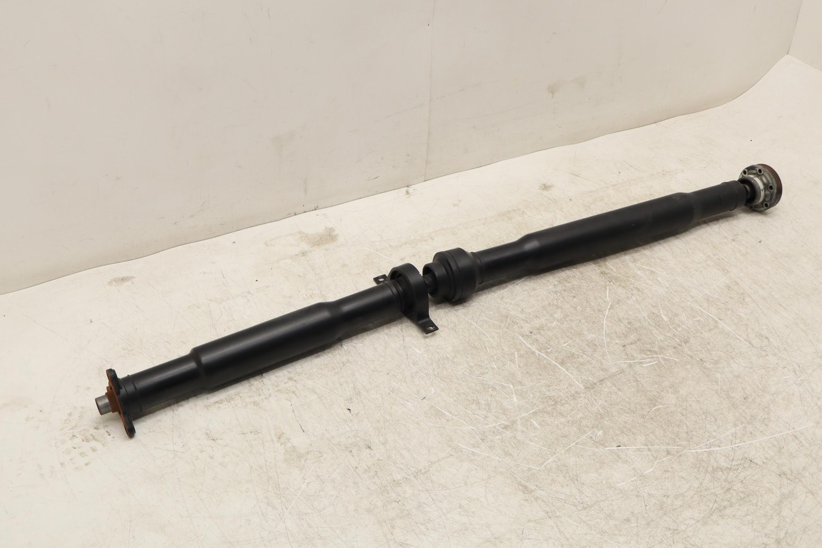 Maserati Ghibli 2014-2024 Rear Driveshaft P/N 670100412