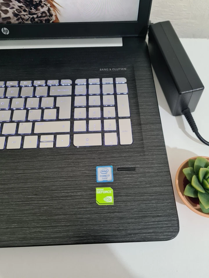 Top Tier HP Envy 17" Laptop Intel i7 1 TB SSD 16 GB RAM NVIDIA Windows 11 - Image 3 of 4