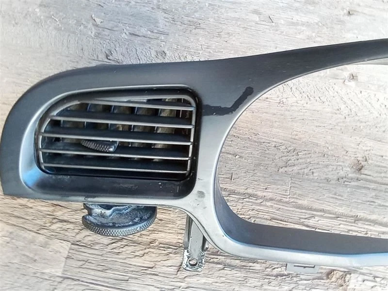 2001-2003 SUBARU BAJA VELOCÍMETRO CUADRO DE INSTRUMENTOS BISEL CON REJILLAS DE VENTILACIÓN OEM SP6715 Foto 3 de 4