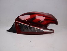 Gebrauchtes Rechtes R&uuml;cklicht PEUGEOT 208 Phase 2 - 1,2i 81 PS