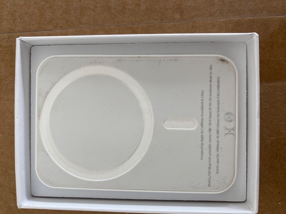 BRAND NEW MagSafe Battery Pack Portable Charger for iPhone 12,13,14,15