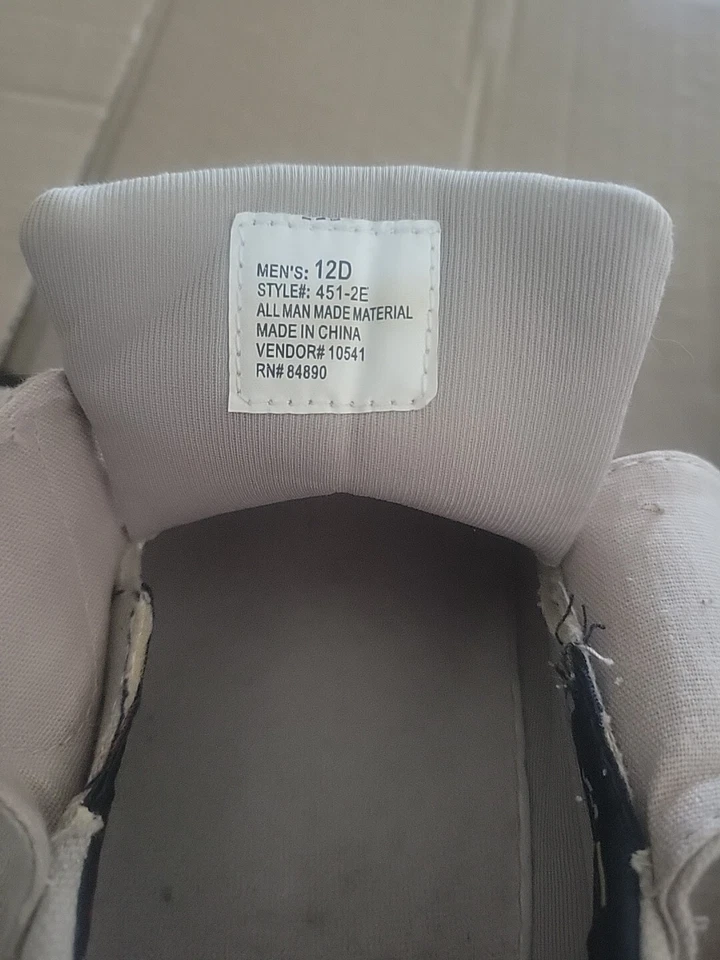 Zapatos de navegación de lona BHPC. Talla 12D. Poco uso, almacenado en armario. Foto 3 de 4