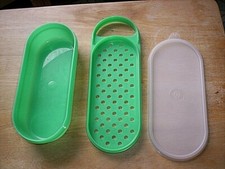 Vintage Tupperware 3 Piece Jadeite Green Cheese Grater Shredder Set 