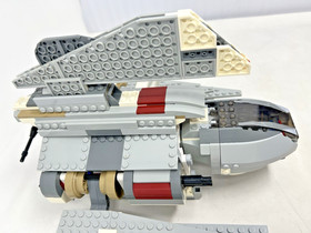 Lego Star Wars 8096 Emperor Palpatine's Shuttle Missing 2 mini figs READ DESCRIP