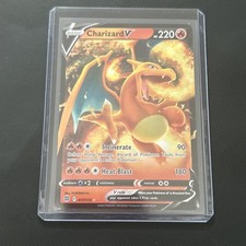 Charizard V  Pokemon Brilliant Stars 017/172 Ultra Rare Holofoil Near Mint