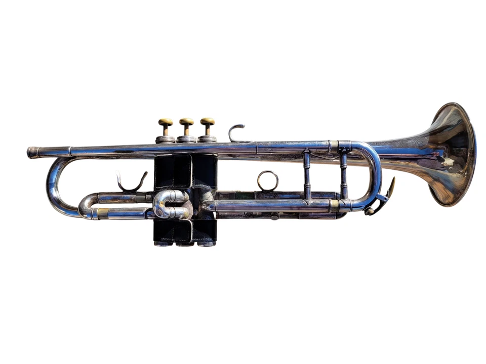 Trompeta de Plata Benge 90B con Boquilla Válvula Aceite y Estuche Rígido Holton Foto 3 de 4