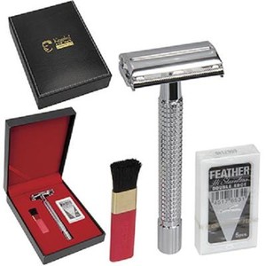 KINGSLEY for Men, 4 Pc. SHAVE GIFT SET  -  Razor, Cleaning Brush & Blades, SB-68