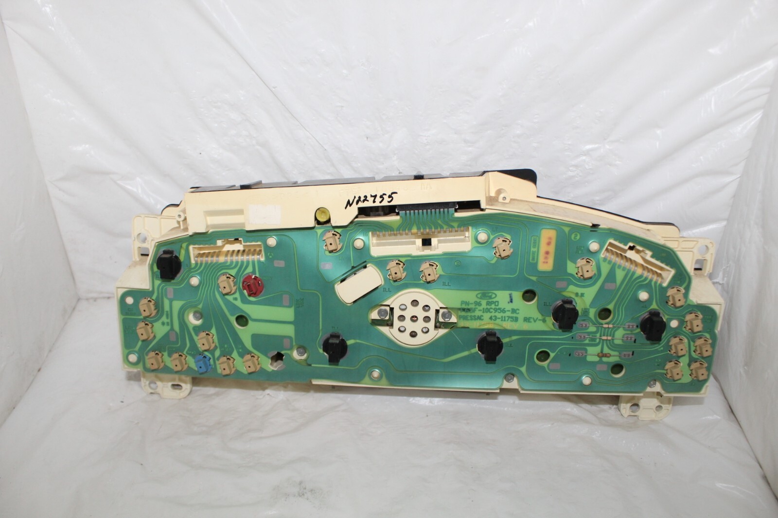 Speedometer Instrument Cluster 97 98 Ford F150/F250/Expedition 274,473