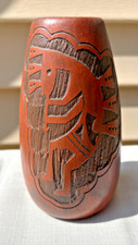 TC Dineh Pottery Navajo Etched Signed Kokopelli Vase Red Clay 5.75” tall