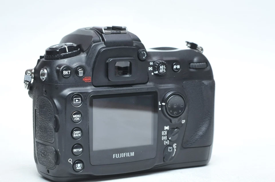 Fujifilm FinePix S5 PRO 12.34MP Digital SLR Camera for Nikon F Mount - Image 2 of 4