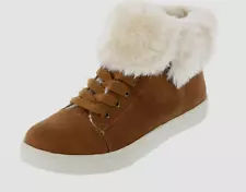Airwalk - 9US - Women's Elliot Fur-Lined Sneaker - NEW in BOX