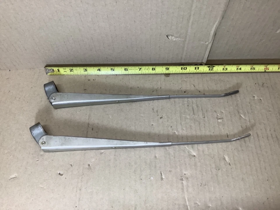 MOPAR 1967-76 Dodge Plymouth Dart Valiant Duster Barracuda WIPER ARMS A-Body - Image 2 of 4