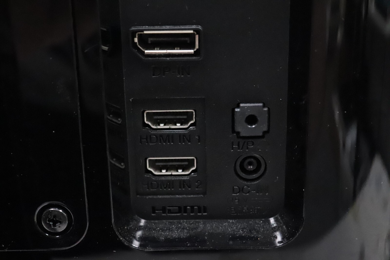 LG 27UD68PB 27" 4K 3840x2160 IPS LED Stand Power Adapter and HDMI