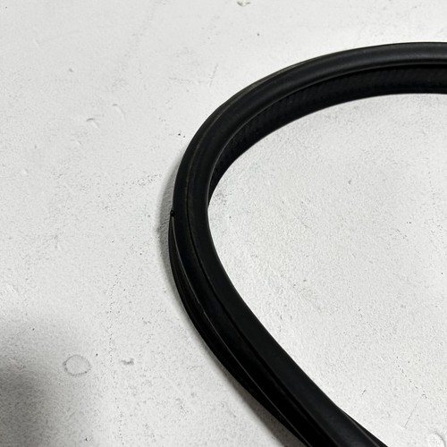 2016-2021 Honda Civic Rear Trunk Lid Body Wheatherstrip Seal OEM - Picture 5 of 10