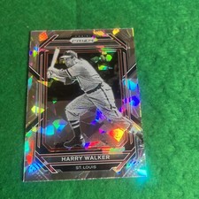 🔥 Harry Walker  2023 Prizm Base Card # 188 Cracked Ice  - Cardinals 🔥