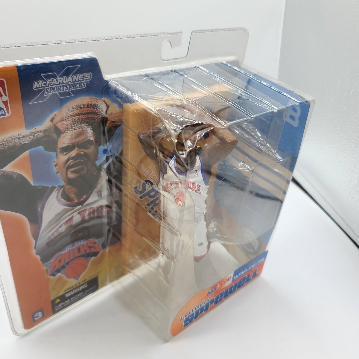 McFarlane Series 3 NBA Latrell Sprewell Knicks White Jersey Action