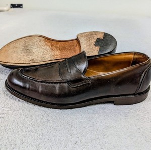 I’m selling a pair of Polo Loafers.  They are brand new, never worn. $_12.JPG?set_id=880000500F main image 3