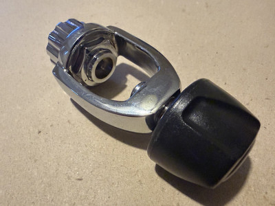 Atomic Aquatics Din to Yoke Adapter for Scuba Diving Regulator