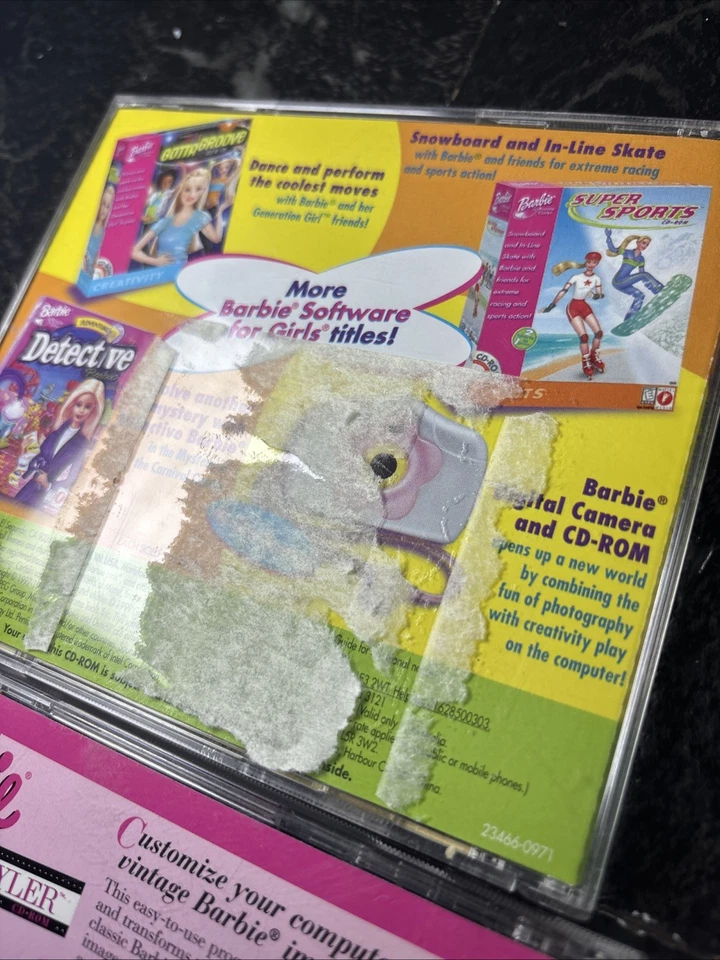 PC- Barbie Detective 2 The Vacation Mystery & Barbie Screen Styler Cd-rom - Image 3 of 4