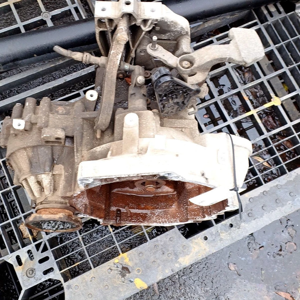 VOLKSWAGEN GOLF TDI MK7 2012-2017 Gearbox Manual 5 Speed MWW - Image 4 of 4