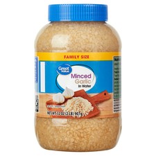 Great Value Family Size Minced Garlic in Water, 32 oz Jar