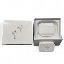 Airpods with Wireless charging case