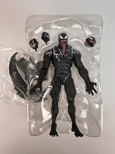 Legends Series Marvel Venom 7" Action Figure w/Exchangeable Accessory Bulk Pack