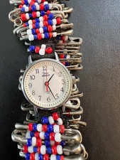 Vintage Timex Indiglo Quartz Women's Silver Tone Watch Elastic Red Seed Beads